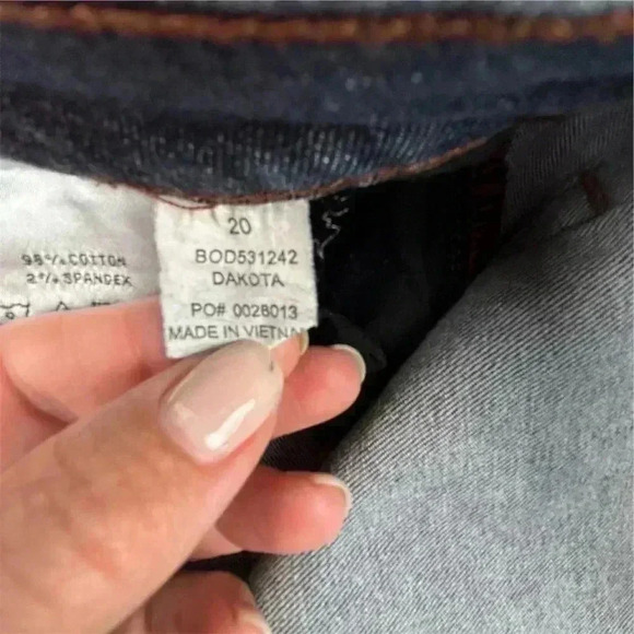 Joe's Women's Straight Jeans Size 30 Blue Medium Wash Stretch Denim - Picture 7 of 11